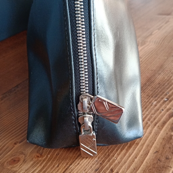 Furla Black Leather Handbag - Picture 3 of 16